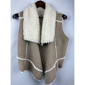 Women’s Olive & Oak Faux Suede and Sherling Drape Front Vest Beige Size Small
